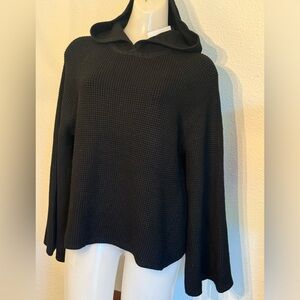 Olivaceous Women’s Black Pullover Hoodie Size Medium NWT
